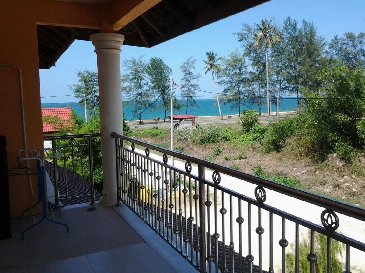 Saba Lodge Dungun Buitenkant foto